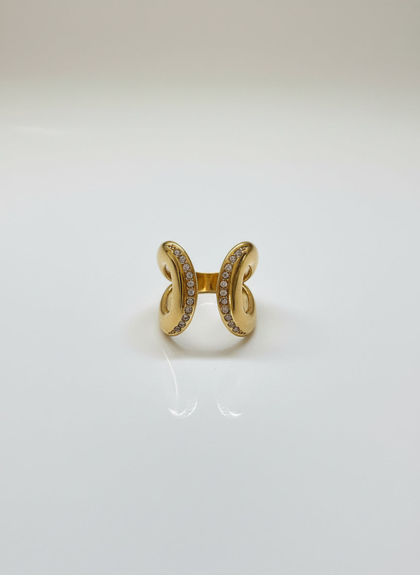 טבעת קריסטלים