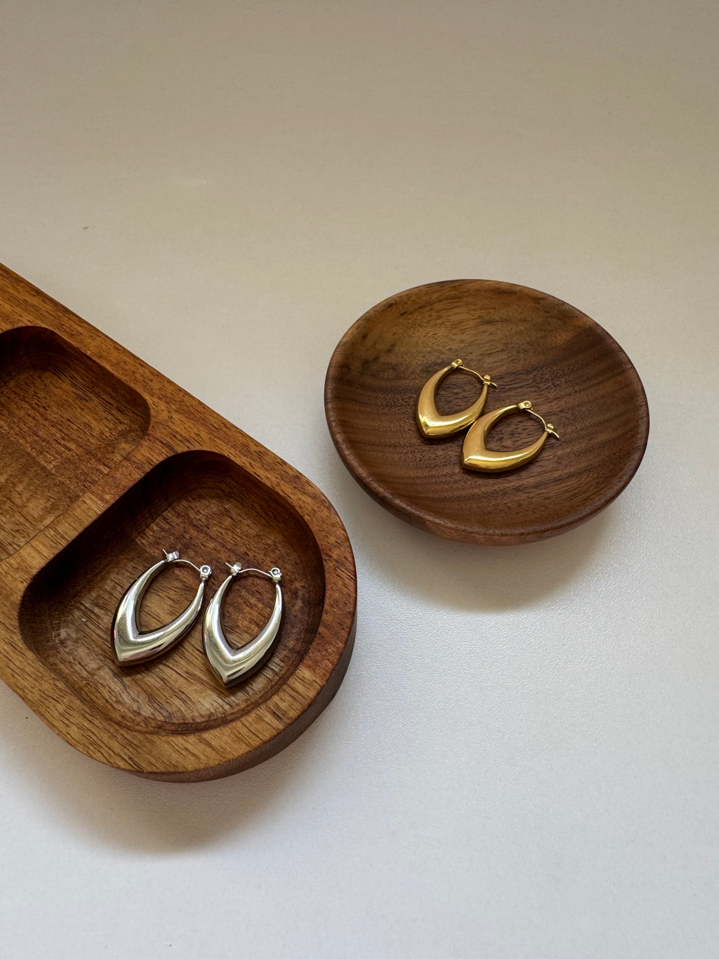 עגילים קלאסיים