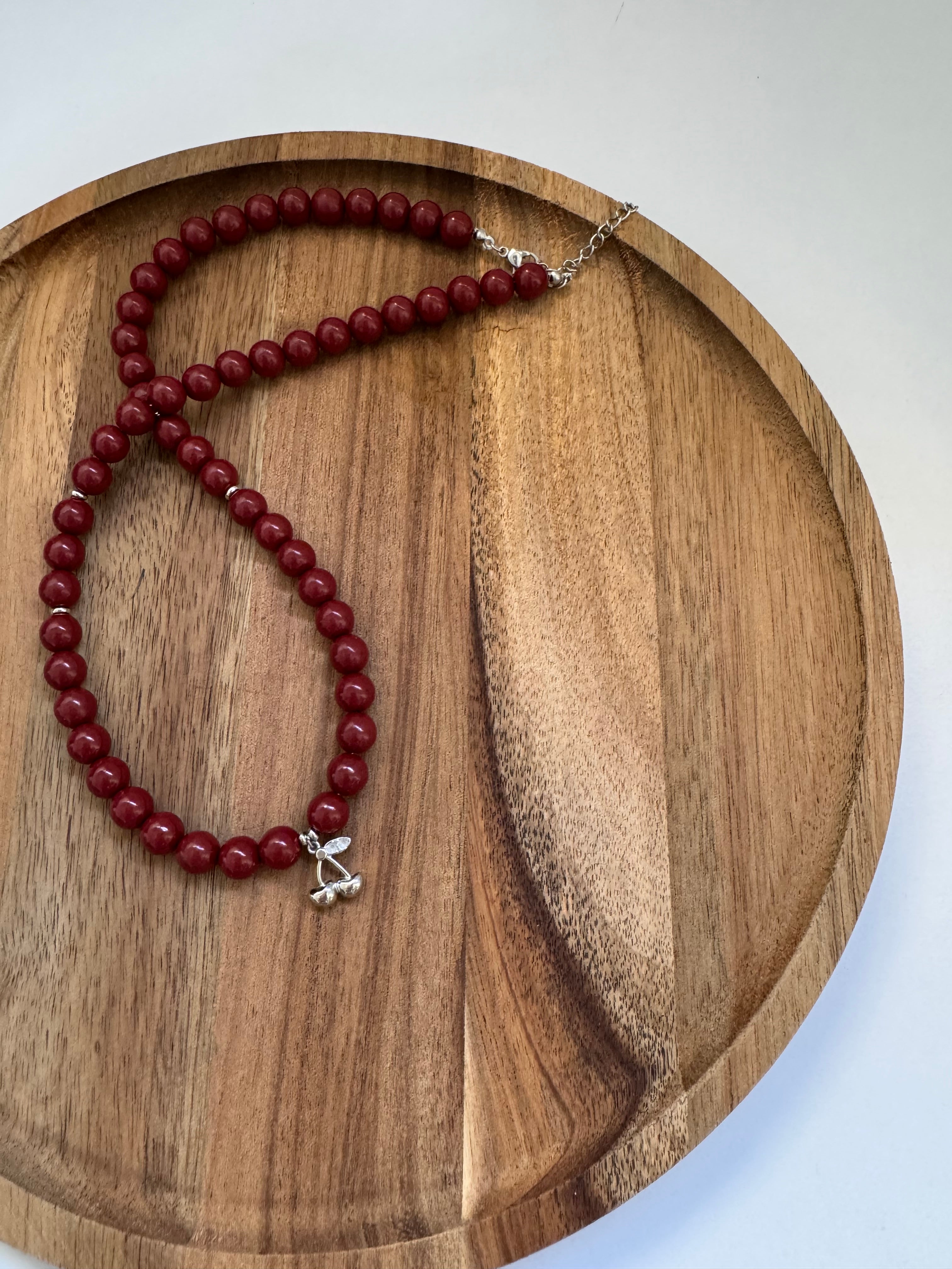 שרשרת חרוזים דובדבן אדום