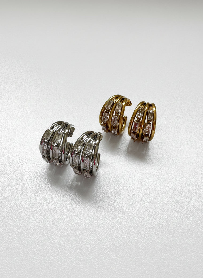 עגילי חישוק חצי