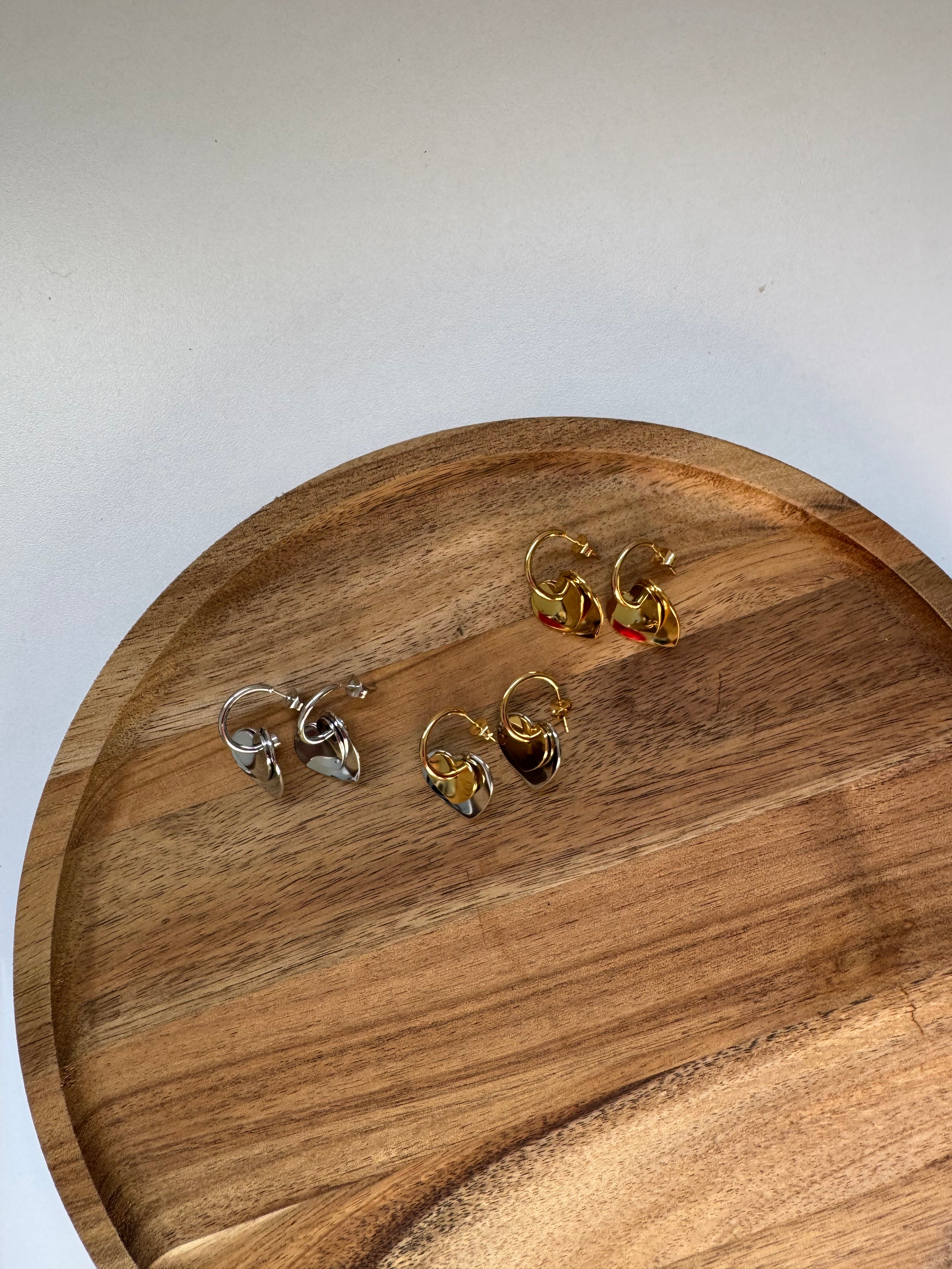 עגילי לבבות