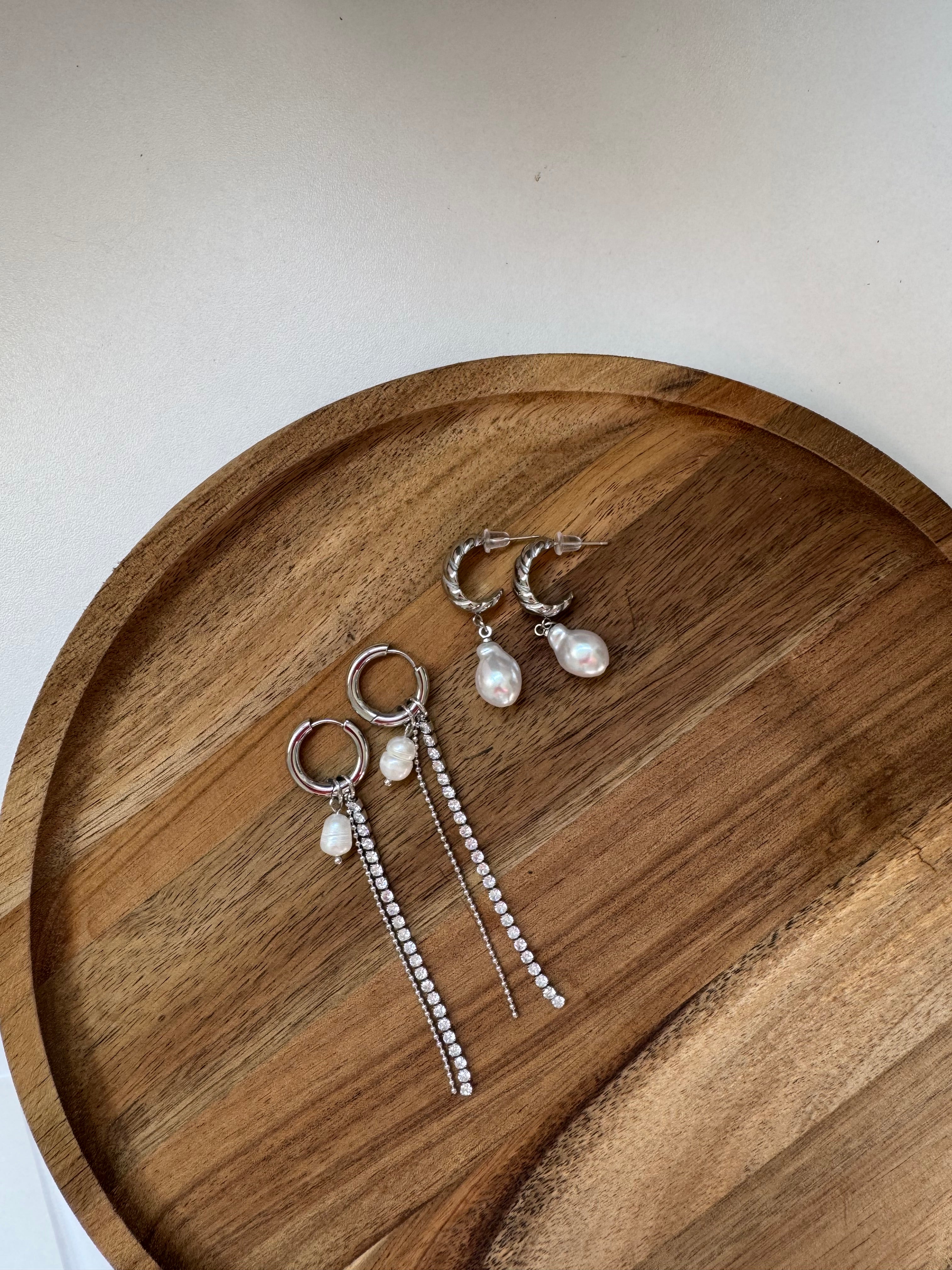 עגילי פנינה חצי חישוק