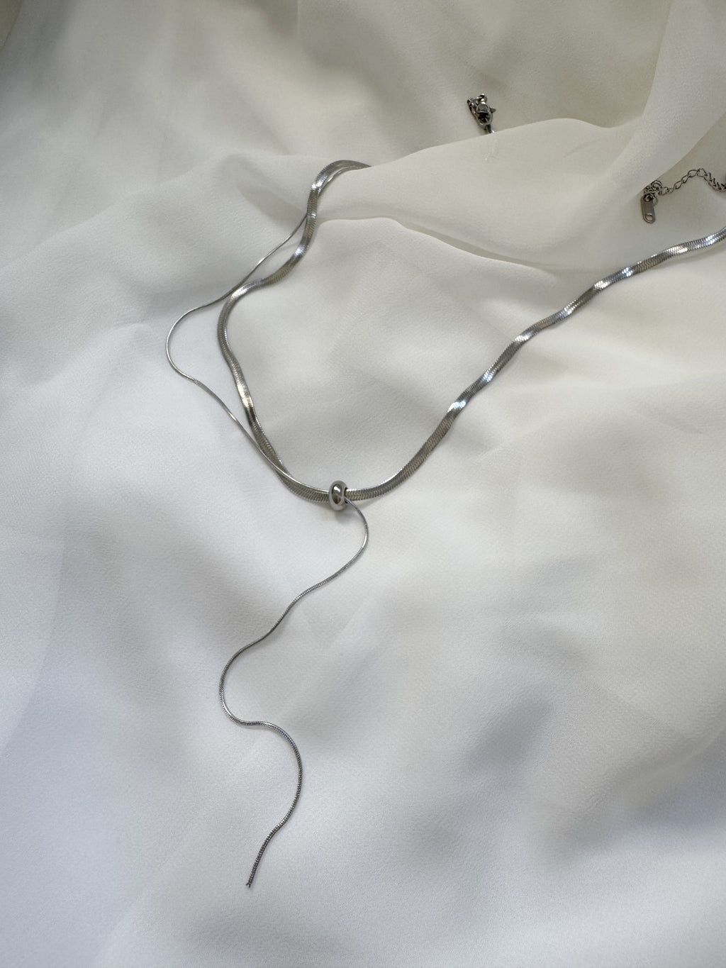 שרשרת עדינה