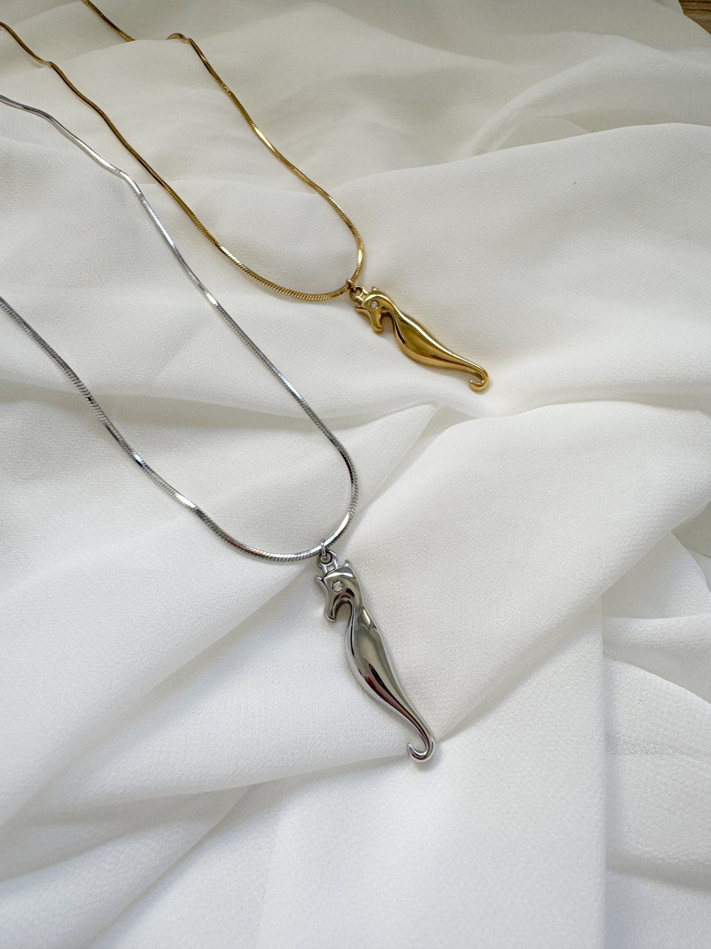 שרשרת תליון סוס ים