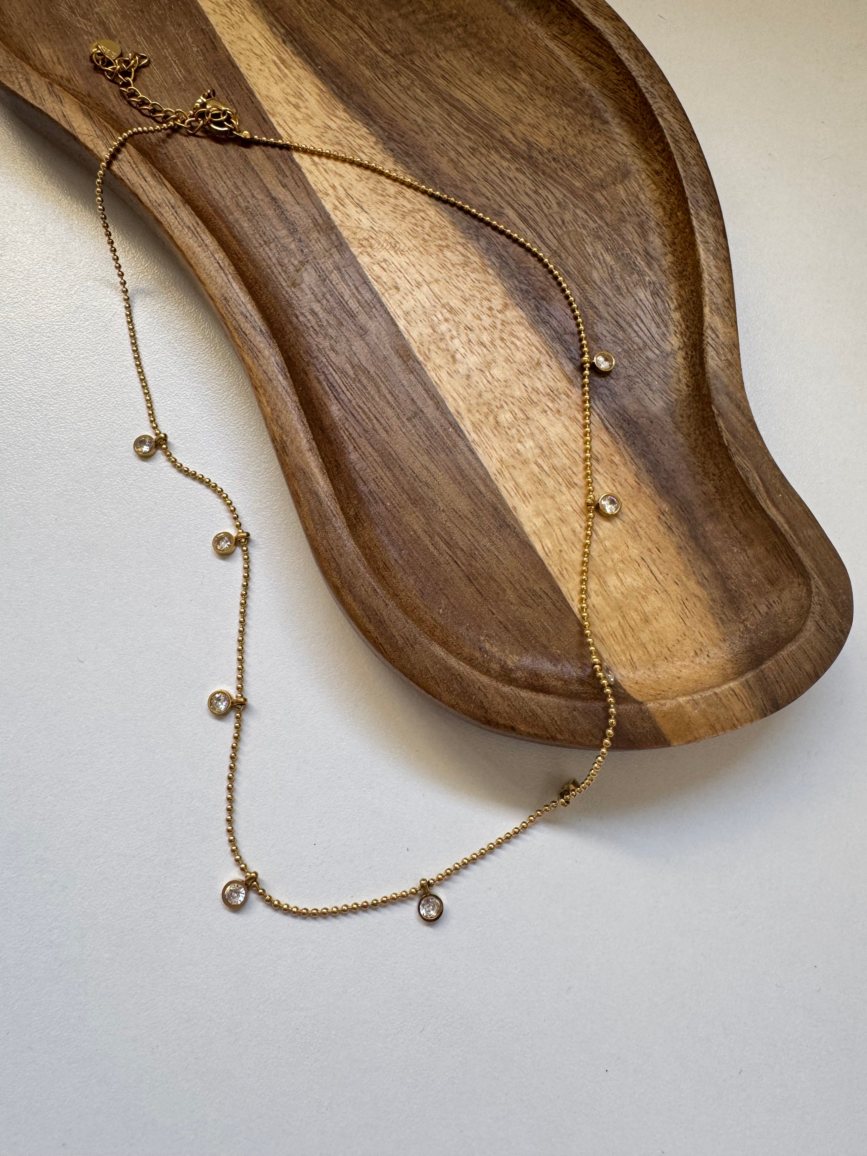 שרשרת קריסטלים עיגולים