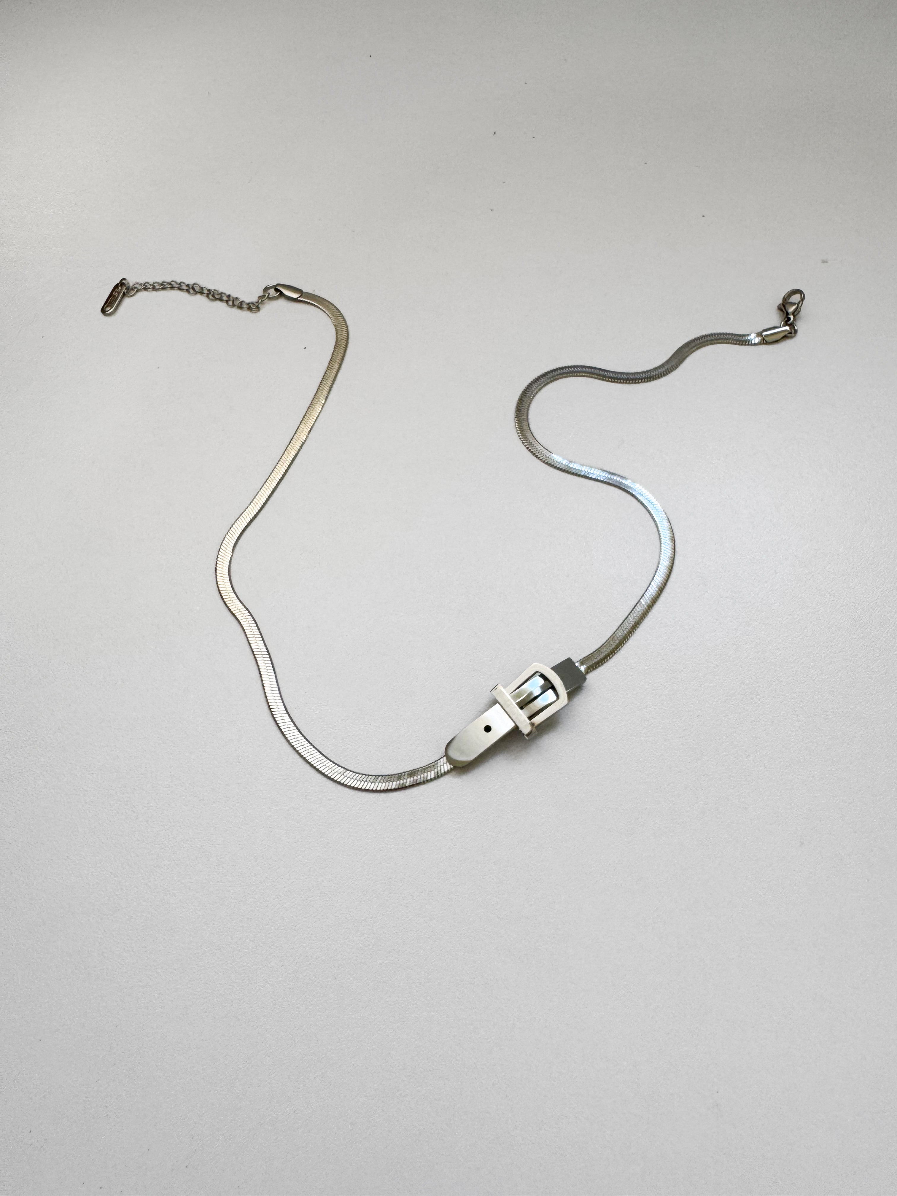 שרשרת חגורה