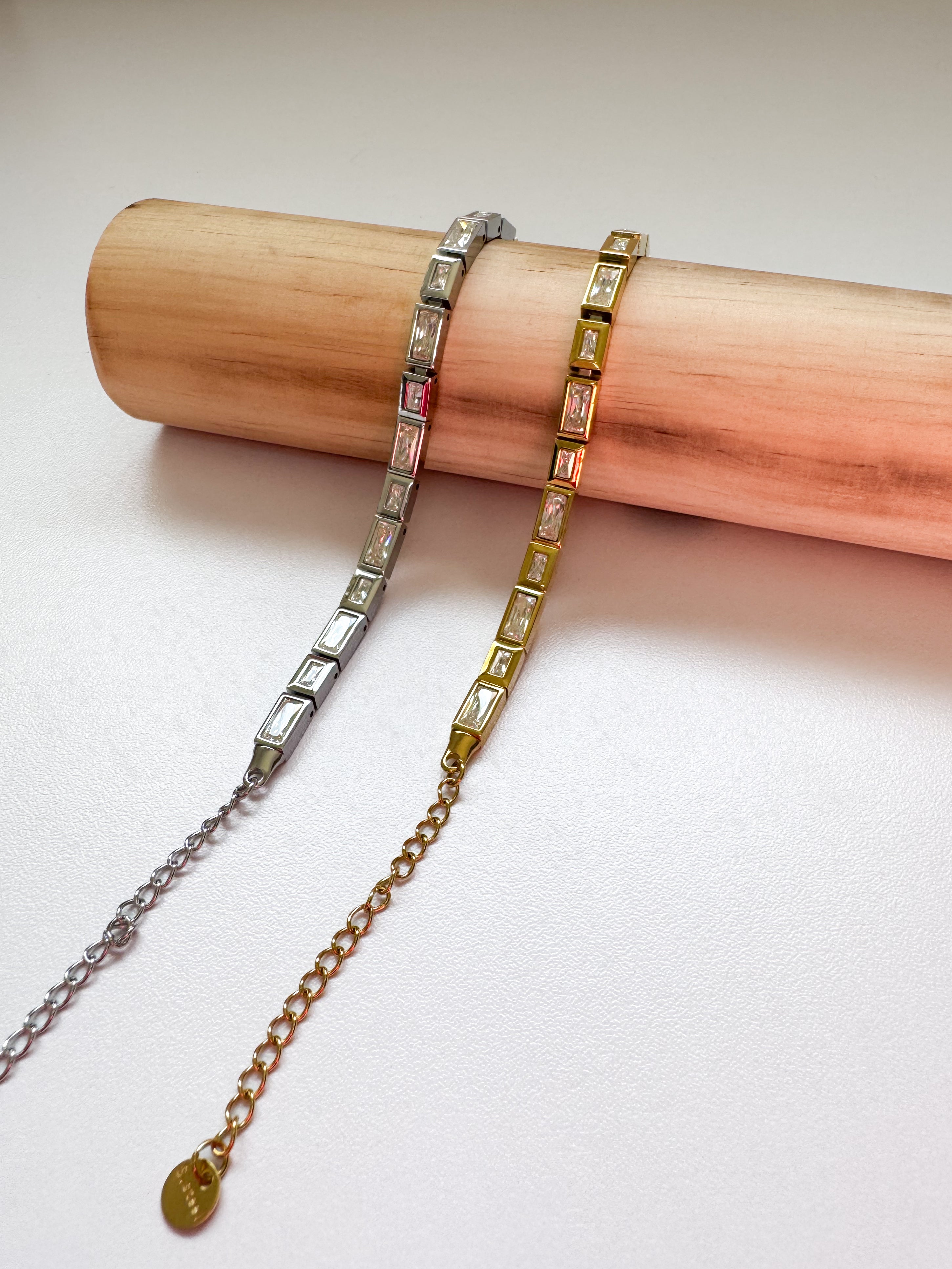 צמיד זירקונים