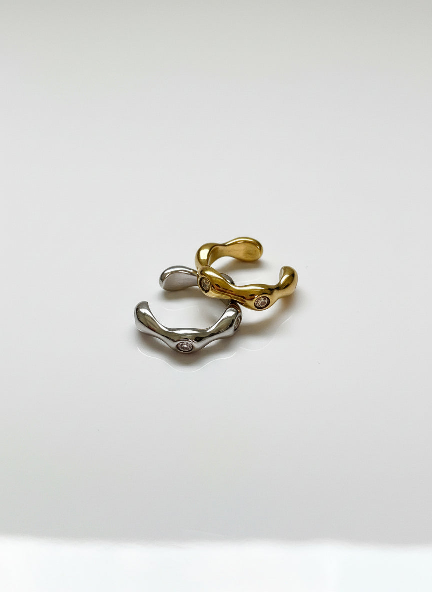 עגיל ללא חור עיניים