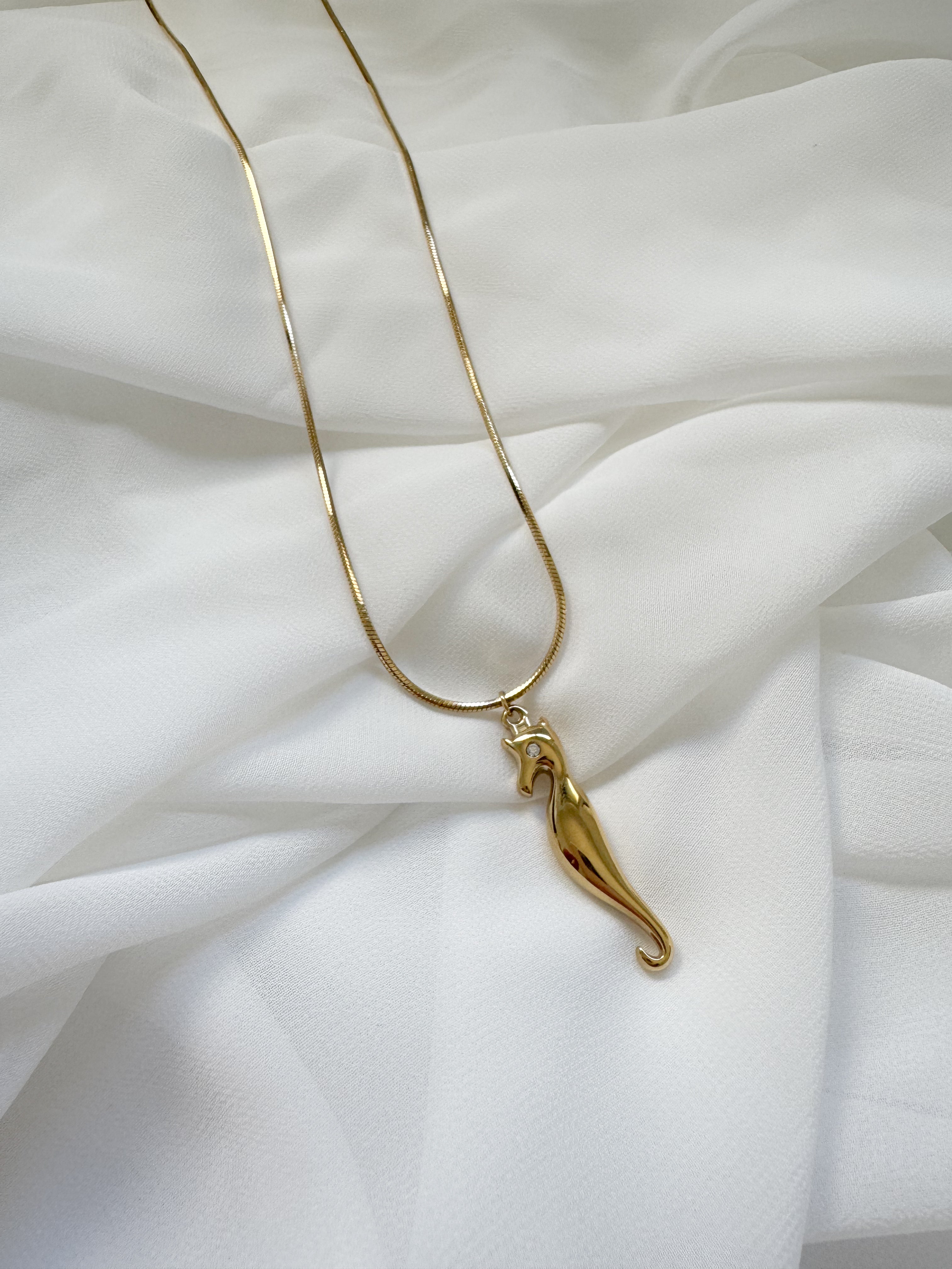 שרשרת תליון סוס ים