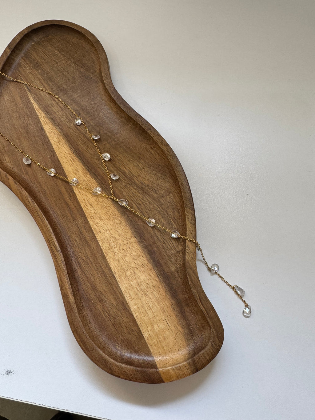 שרשרת עניבה זירקונים